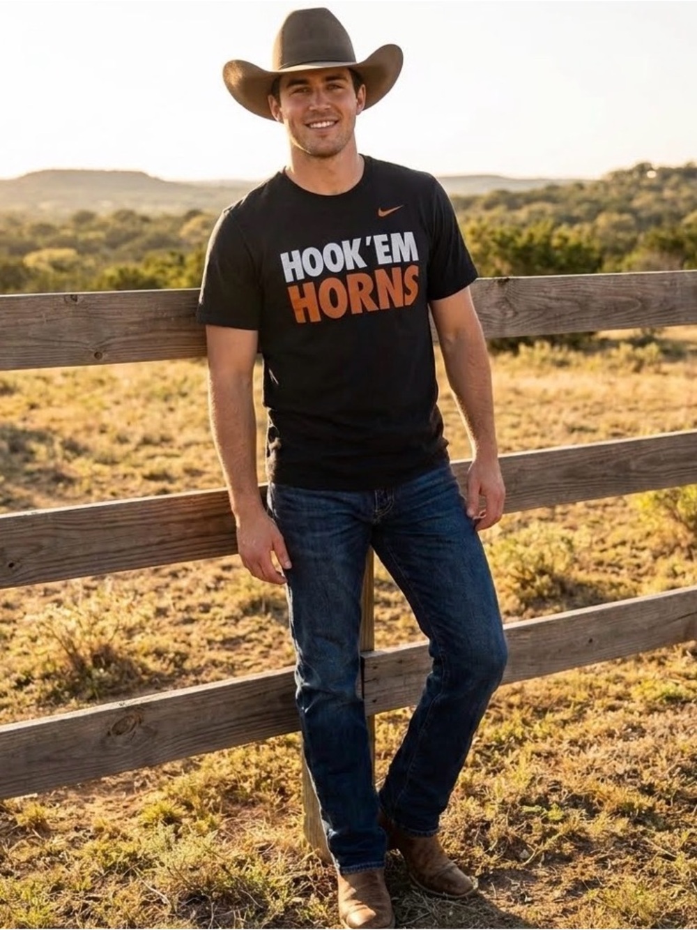 Texas Longhorns Nike Black and Orange Hook 'Em Horns Tee